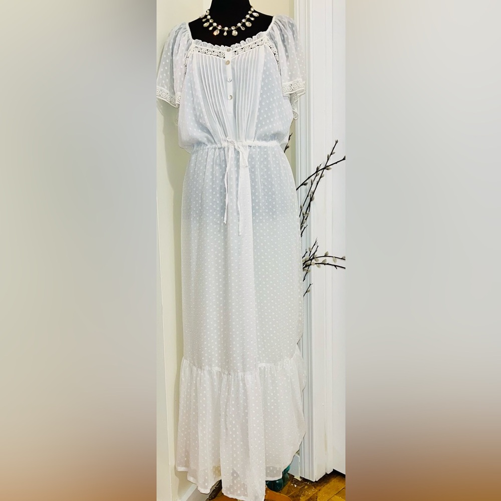 Black Rain white Maxi Dress